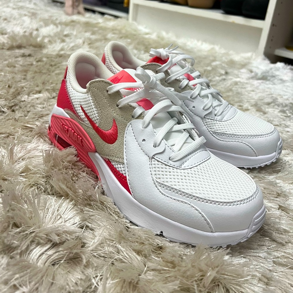 Nike Air Max Sneakers